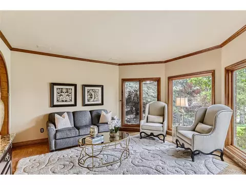 8378 Colonial Dr, Lone Tree, CO 80124 photo 5