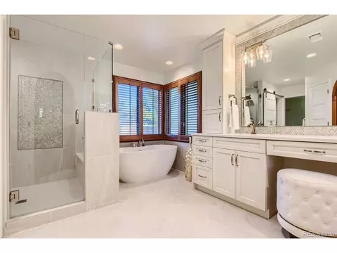 8378 Colonial Dr, Lone Tree, CO 80124 photo 18