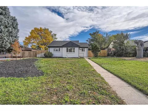 3130 N Steele St, Denver, CO 80205 photo 2