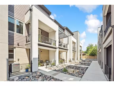 Exterior - 4265 E Iliff Ave #2, Denver, CO 80222 photo 5 of 6