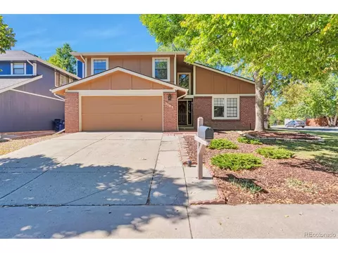 2105 S Elkhart St, Aurora, CO 80014