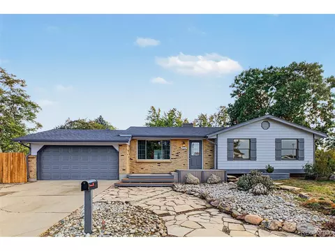 9288 W Maryland Pl, Lakewood, CO 80232
