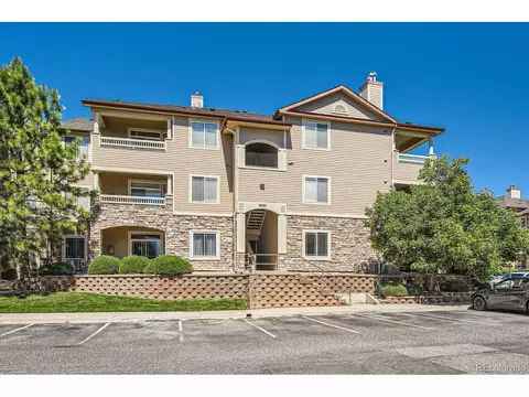 9557 W San Juan Cir #102, Littleton, CO 80128