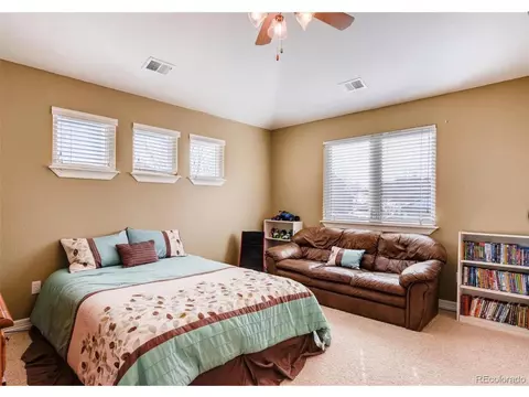 Undisclosed, Aurora, CO 80016 photo 22