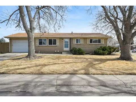 846 Oak St, Lakewood, CO 80215