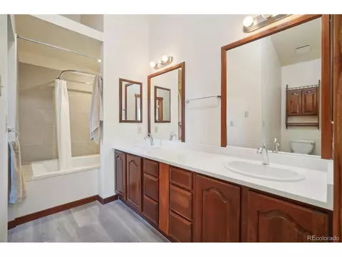 Bath - 47 Sombrero Ct, Lyons, CO 80540 photo 1 of 3