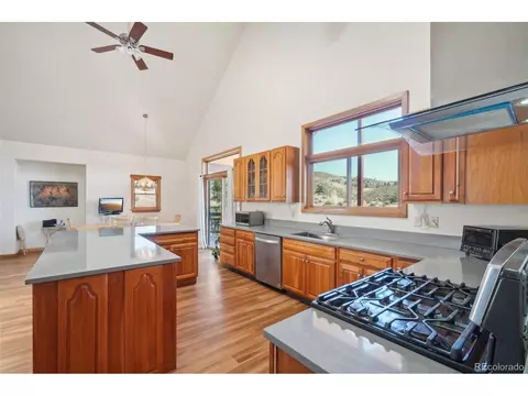 Kitchen - 47 Sombrero Ct, Lyons, CO 80540 photo 5 of 8
