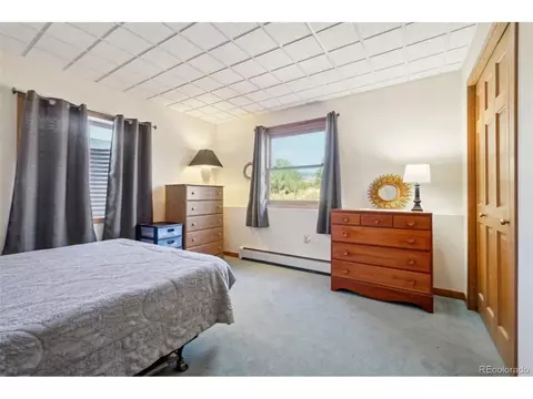 Bedroom - 47 Sombrero Ct, Lyons, CO 80540 photo 4 of 5