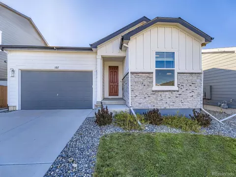 107 S Edge Cliff St, Castle Rock, CO 80104