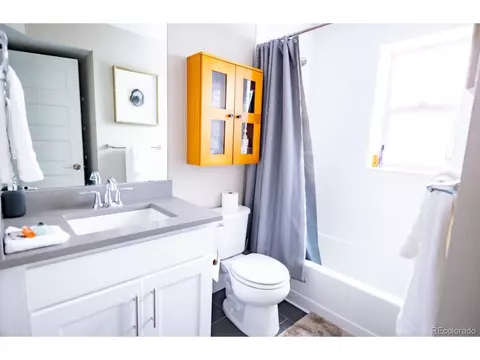 11255 E 25th Ave, Aurora, CO 80010 photo 9