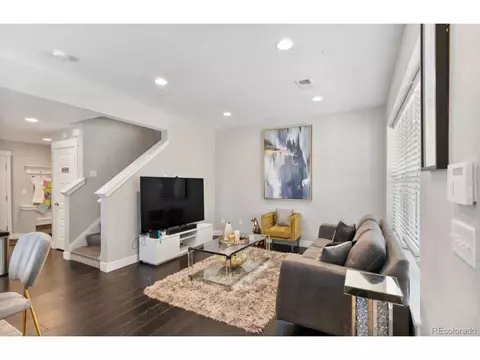 11255 E 25th Ave, Aurora, CO 80010 photo 5