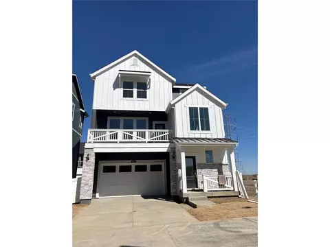 2140 S Haleyville Way, Aurora, CO 80018