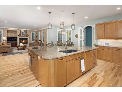 Kitchen - 8027 E 24th Ave, Denver, CO 80238 photo 2 of 8