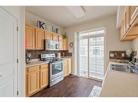 16901 E Warren Pl #B, Aurora, CO 80013 photo 11