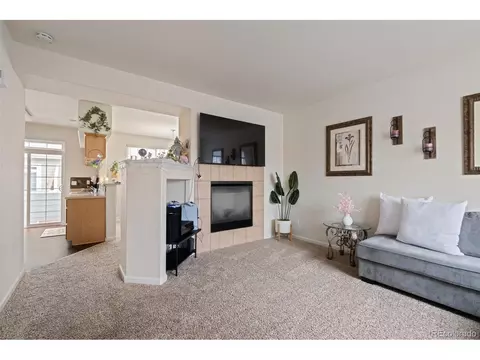 16901 E Warren Pl #B, Aurora, CO 80013 photo 8