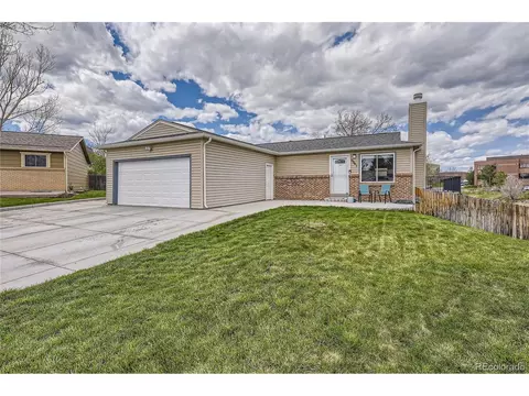 6041 S Estes St, Littleton, CO 80123