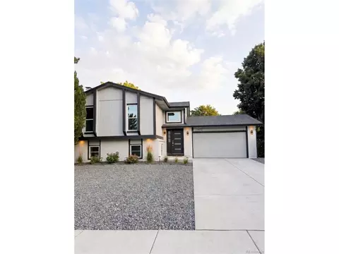 18842 E Oregon Dr, Aurora, CO 80017