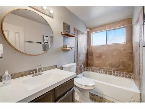 2469 Devonshire Ct #32, Denver, CO 80229 photo 13