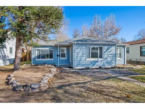 4876 S Logan St, Englewood, CO 80113