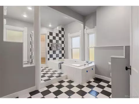 1403 E 22nd Ave, Denver, CO 80205 photo 21