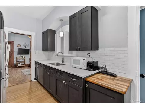 Kitchen - 1902 Grove St, Boulder, CO 80302 photo 1 of 2