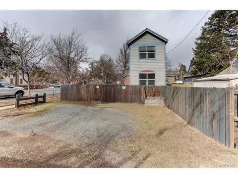 Exterior - 1902 Grove St, Boulder, CO 80302 photo 9 of 10