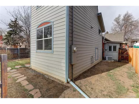 Exterior - 1902 Grove St, Boulder, CO 80302 photo 10 of 10