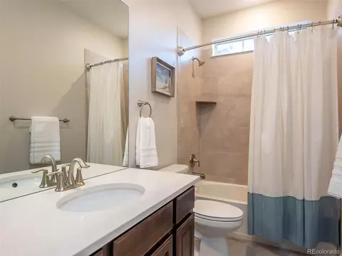 27829 E Links Pl, Aurora, CO 80016 photo 17