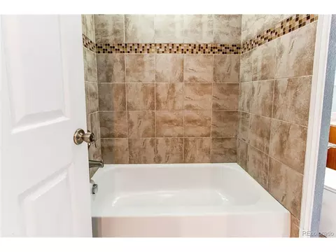4209 S Mobile Cir #E, Aurora, CO 80013 photo 27