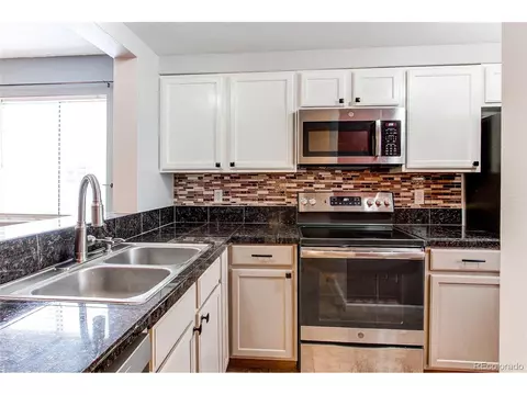 4209 S Mobile Cir #E, Aurora, CO 80013 photo 4