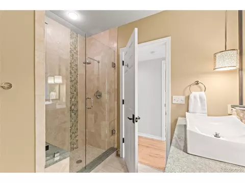 Bath - 2512 Premier Pl, Boulder, CO 80304 photo 7 of 8