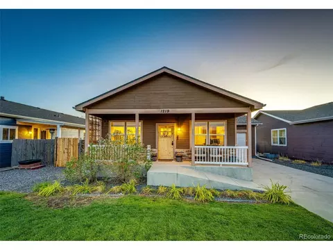 1219 4th Ave, Deer Trail, CO 80105