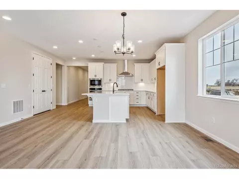 938 Rustling St, Windsor, CO 80550 photo 9