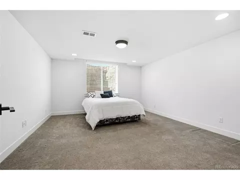 Bedroom - 900 Berthoud Peak Dr, Berthoud, CO 80513 photo 5 of 5