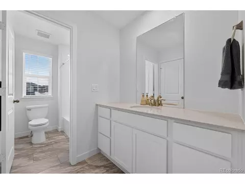 Bath - 24495 Evans Dr, Aurora, CO 80018 photo 5 of 6