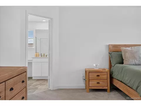 Bedroom - 24495 Evans Dr, Aurora, CO 80018 photo 4 of 7
