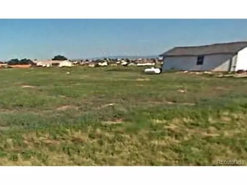 689 S Joaquin Dr, Pueblo West, CO 81007