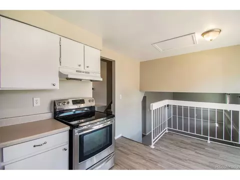 6778 Beech Ct, Arvada, CO 80004 photo 9