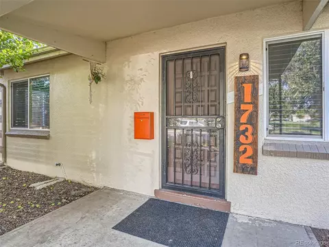 1732 Boston St, Aurora, CO 80010 photo 3