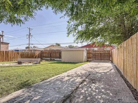 1732 Boston St, Aurora, CO 80010 photo 25