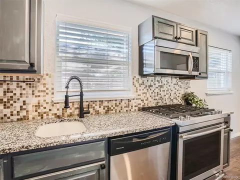 1732 Boston St, Aurora, CO 80010 photo 9