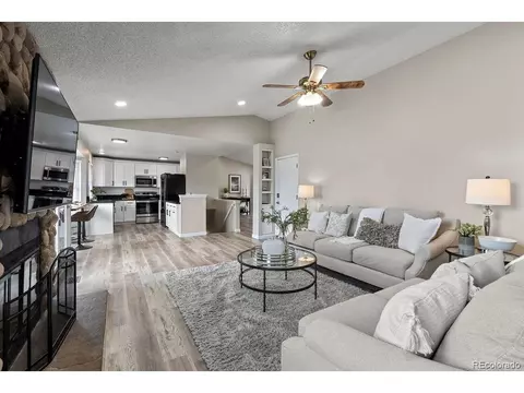 20908 E Dorado Cir, Centennial, CO 80015 photo 15