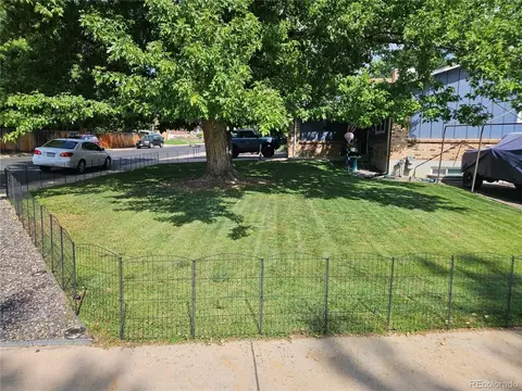Exterior - 2540 S Deframe St, Lakewood, CO 80228 photo 14 of 15