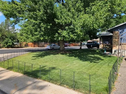 Exterior - 2540 S Deframe St, Lakewood, CO 80228 photo 13 of 15