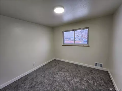 Undisclosed, Aurora, CO 80011 photo 10