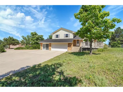 2882 Gentry Ct, Watkins, CO 80137