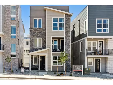 20930 E Quincy Dr, Aurora, CO 80015