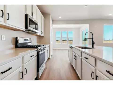 25005 E 41st Ave, Aurora, CO 80019 photo 10