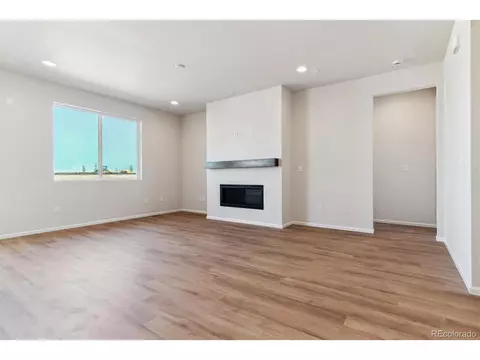25005 E 41st Ave, Aurora, CO 80019 photo 4