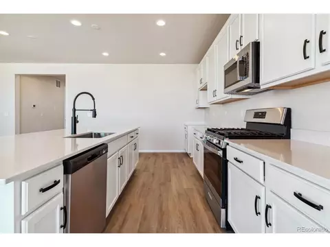 25005 E 41st Ave, Aurora, CO 80019 photo 9